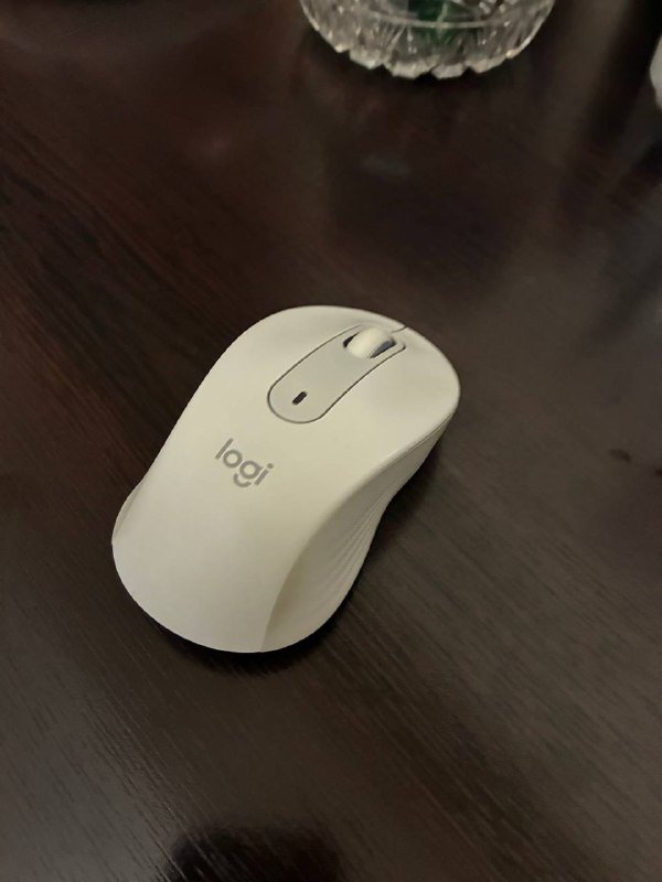 Мышка Logitech M650 Signature