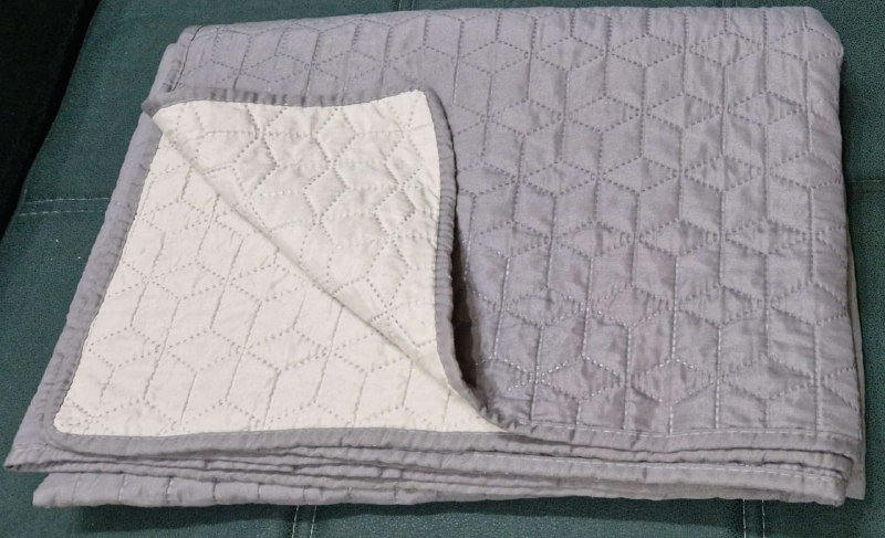 Стеганое покрывало, однослойное покрывало, ортопедическая подушка