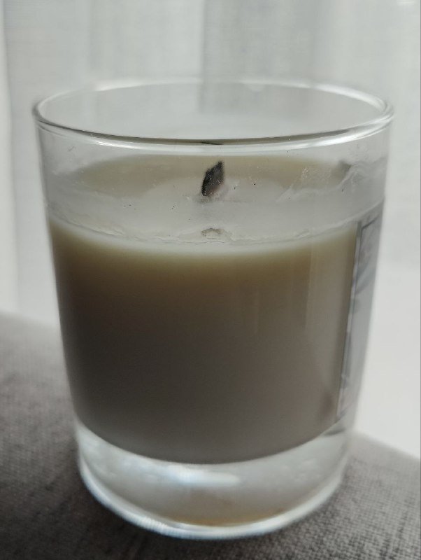 Свеча грузинского бренда Lumos с запахом хвои 3