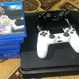 PlayStation 4 Slim 1TB, 2 геймпада, 8 игр 1