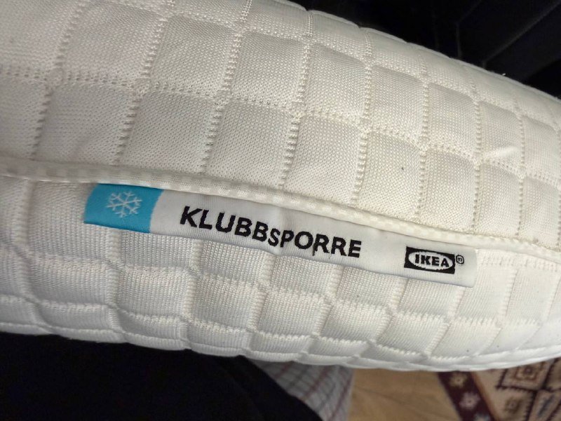 2 подушки KLUBBSPORRE с гелевым слоем 2
