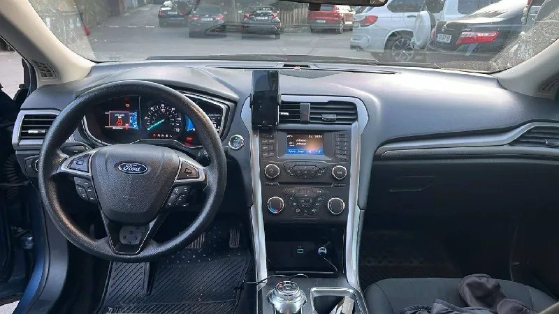 Ford Fusion 2018, гибрид 2.0 8