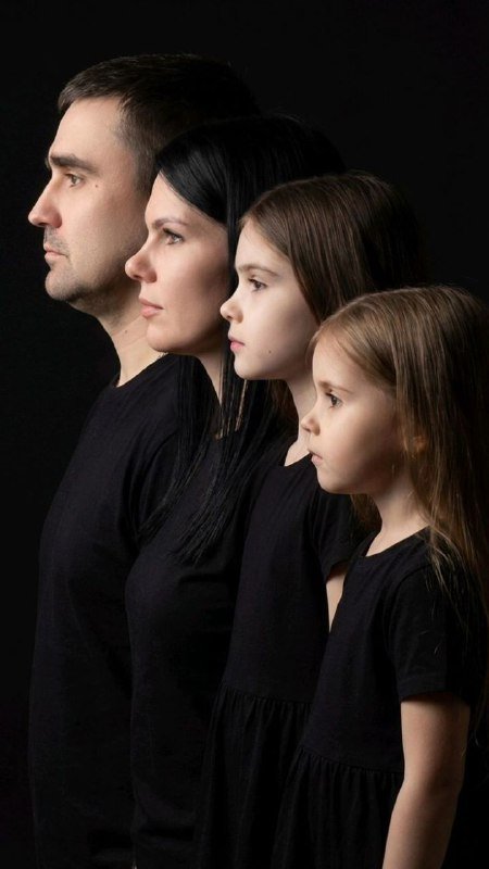 Портрет поколений по фото всех членов семьи 3