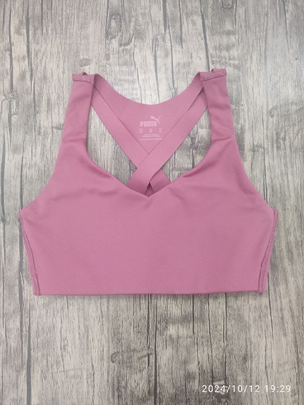 Платье Zara, спортивный топ Puma 2