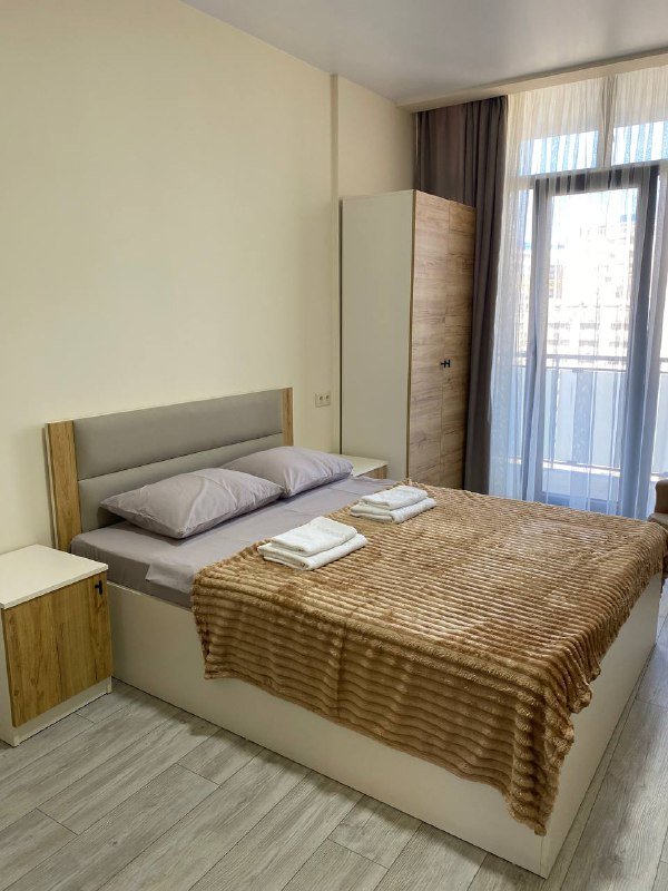 Квартира в аренду, 6 месяцев, с мебелью и техникой 2