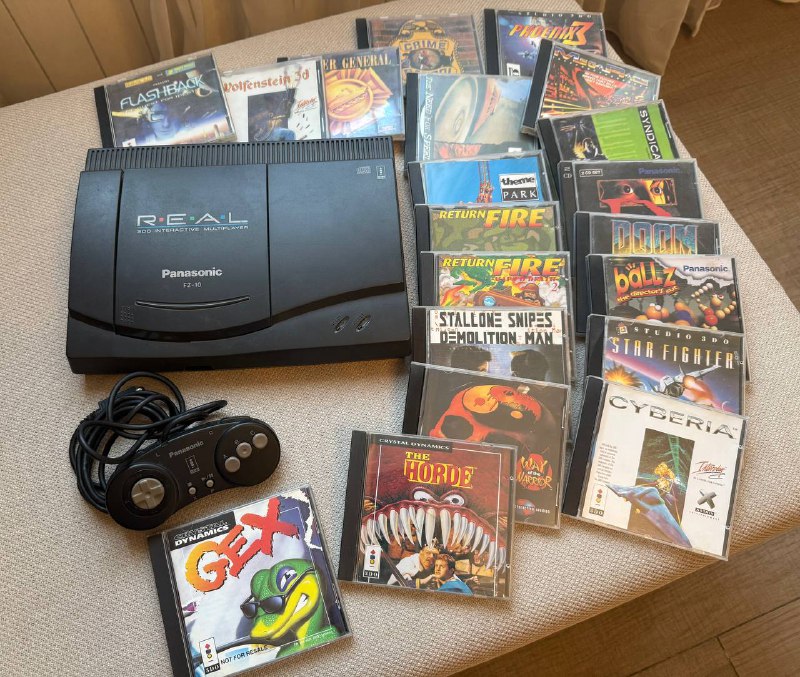 Panasonic 3DO ретро игровая консоль с играми