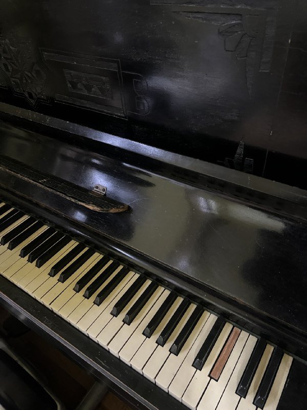 Пианино Музфабрика Тбилиси