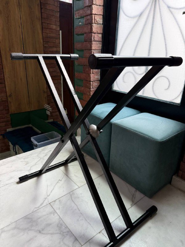 Подставка под пианино, синтезатор