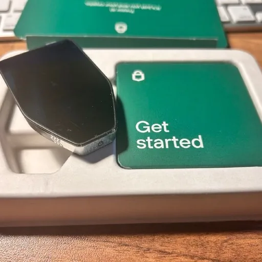 Trezor Safe5 криптокошелек