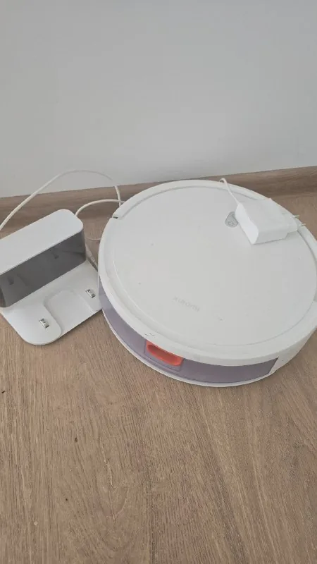 Робот-пылесос Xiaomi Vacuum E10 1