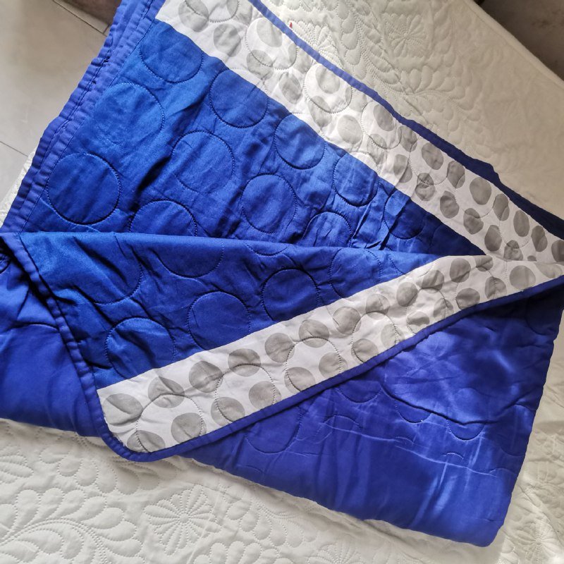 тонкое легкое сатиновое одеяло 230x160