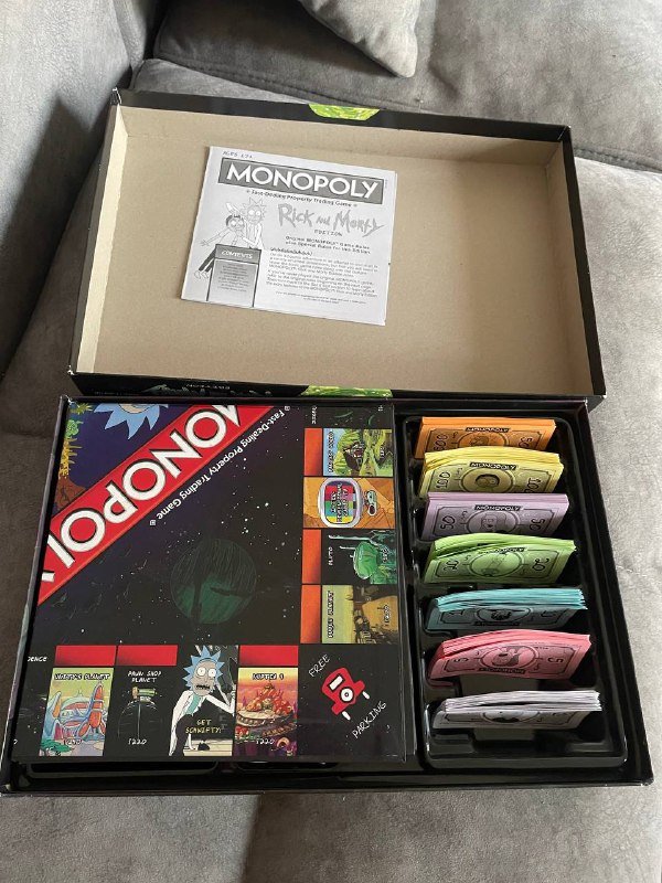 Настольные игры Мафия, Монополия Рик и Морти 5
