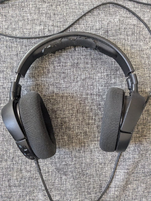 Игровые наушники Steelseries Arctis 1 3