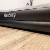 Надувной матрас Bestway со встроенным электронасосом 2