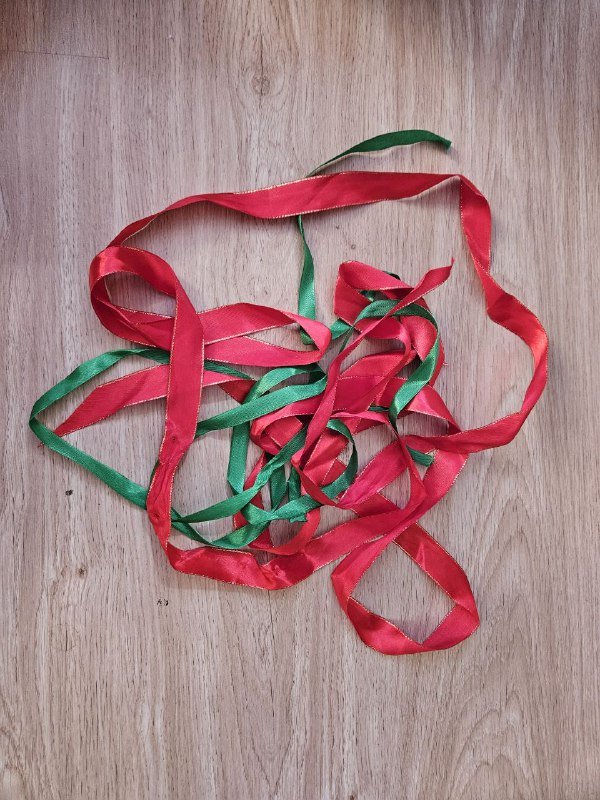 Гирлянды, ленты и мишура 3