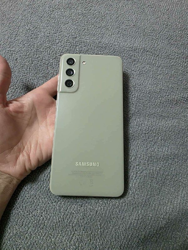 Samsung S21 FE 8Гб/128Гб 4