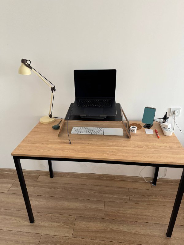 Большой стол для кухни 2