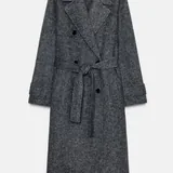 Пальто Zara, костюм Nike, свитер Massimo Dutti, жакет Massimo Dutti 2