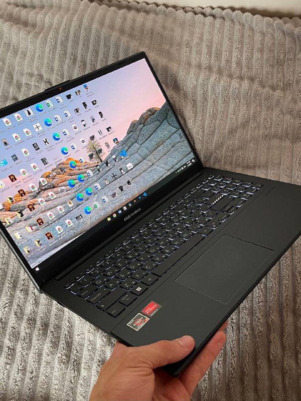 Ноутбук ASUS Vivobook Go 15 OLED Ryzen 5 16GB 512GB 3