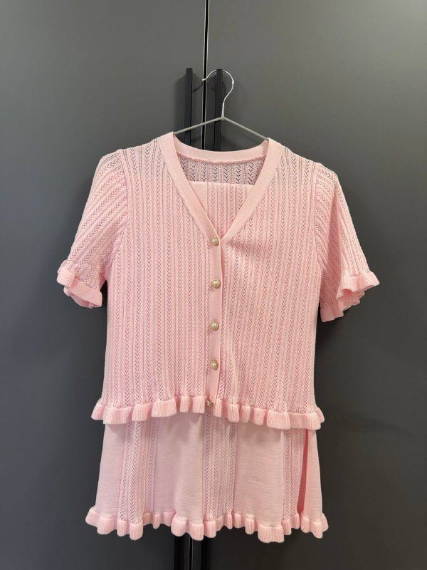 Костюм трикотажный, вечернее платье