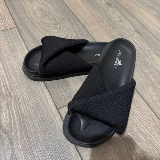 Slippers, size 38