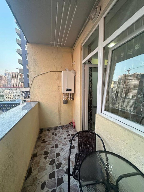 2-комнатная квартира с отдельной спальней в Батуми 10