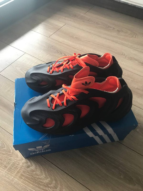 Мужские кроссовки Adidas размер 43