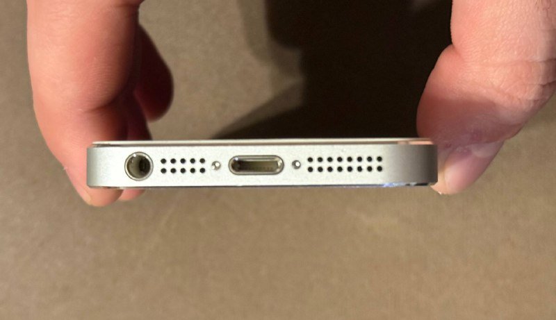 Apple iPhone 5s Silver 16GB 5