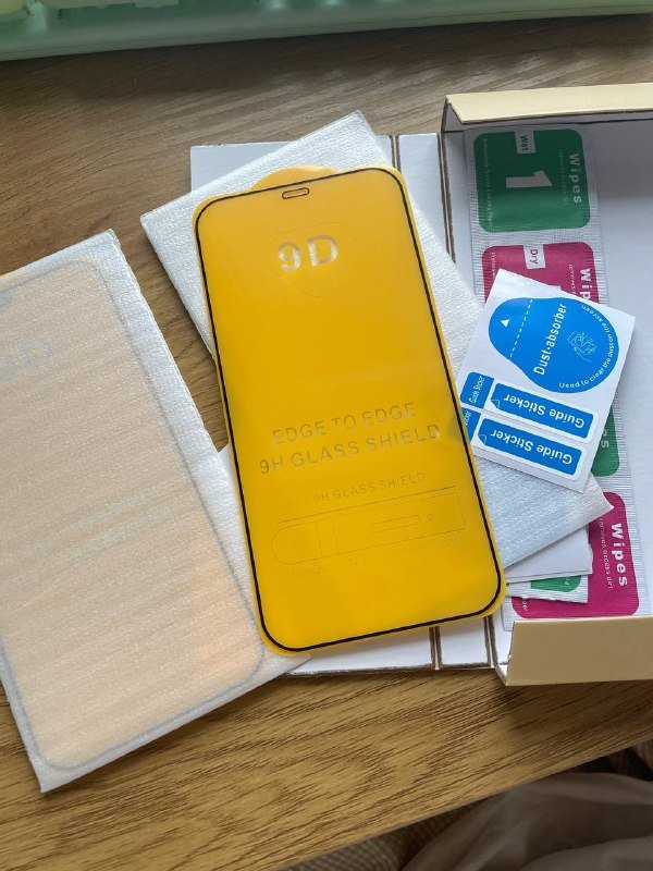 Защитные стекла для IPhone 12 Pro