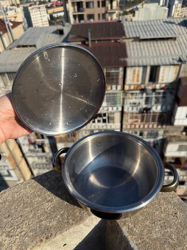 Весы кухонные, кастрюлька, доска, поварешка, ножи, сковорода, таблетки для посудомойки 4