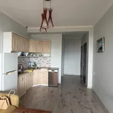 Кухня, прихожая, спальня, диван 4