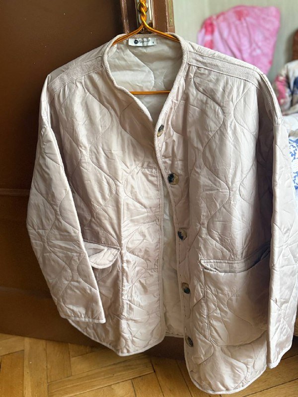 Легкая весенняя (осенняя) куртка оверсайз размер L 3