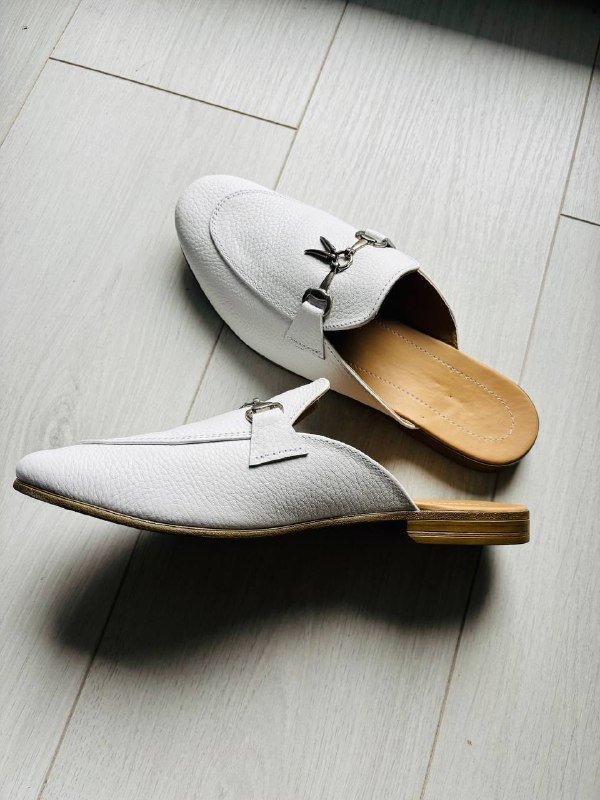 Новые белые тапочки размер 39 2