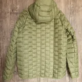 Мужской пуховик Mountain Hardwear Temescalborz 5