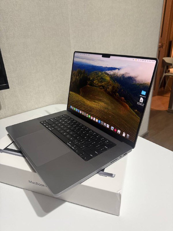 MacBook Pro 16 дюймов Apple M1 Pro 16GB 512GB