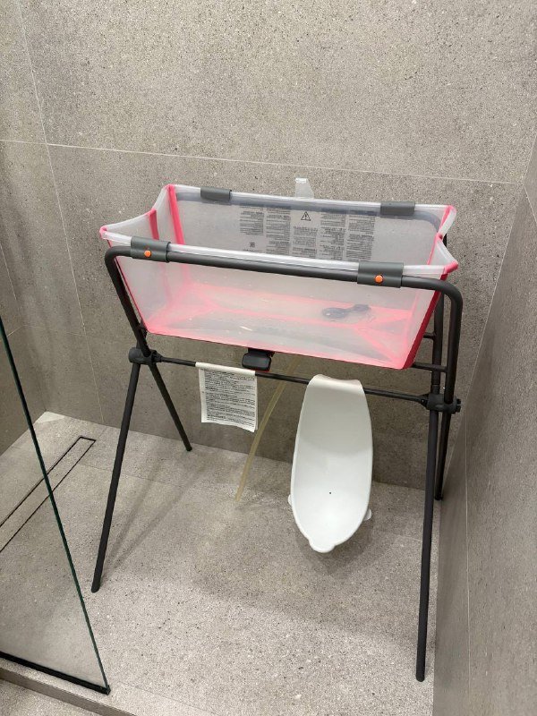 Детская ванночка с подставкой Stokke Flexi Bath