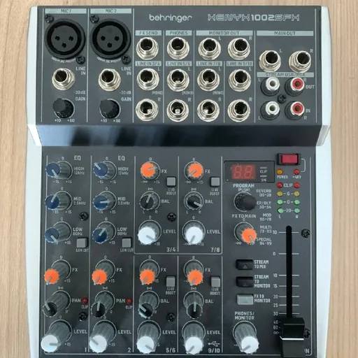 Микшер Behringer 1002SFX, педаль M-Wave Elemental, процессор Mooer PE100