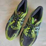 Босоножки-мюли TJ Collection, кроссовки ASICS, кроссовки Ecco 3