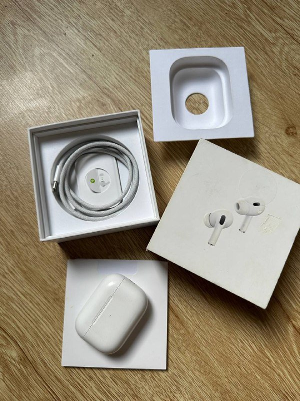 AirPods 2 pro 3