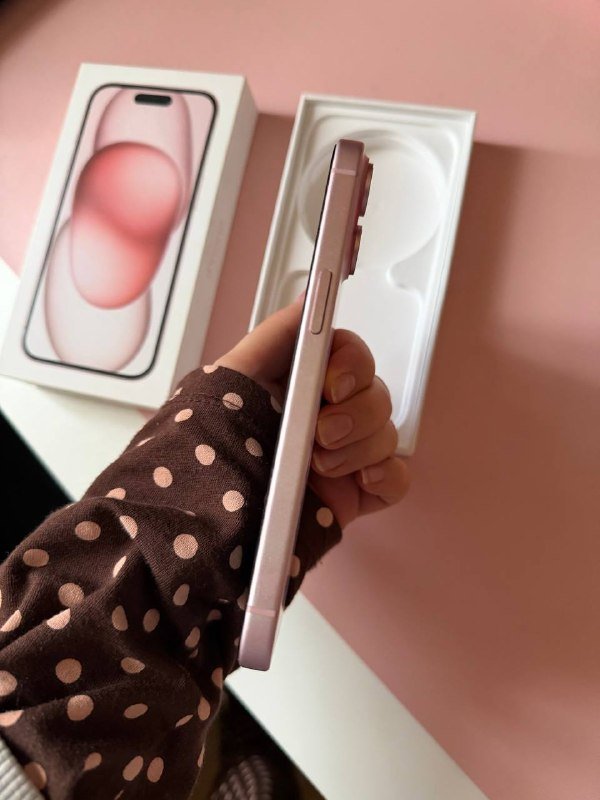 iPhone 15, 128GB, розовый 5