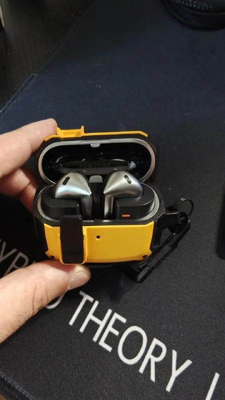 Samsung Galaxy Buds 3 1