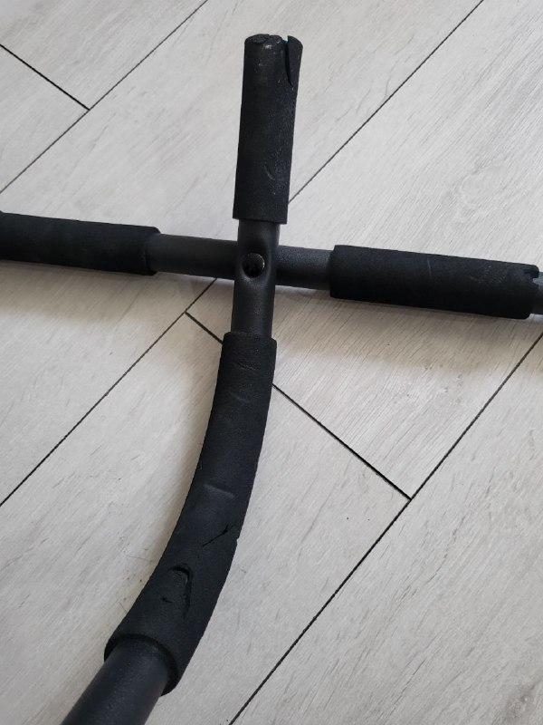 Турник для подтягиваний 2