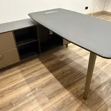 Офисный стол, журнальный столик, кресло, стул, часы, картины 1