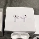 AirPods Pro 3 4