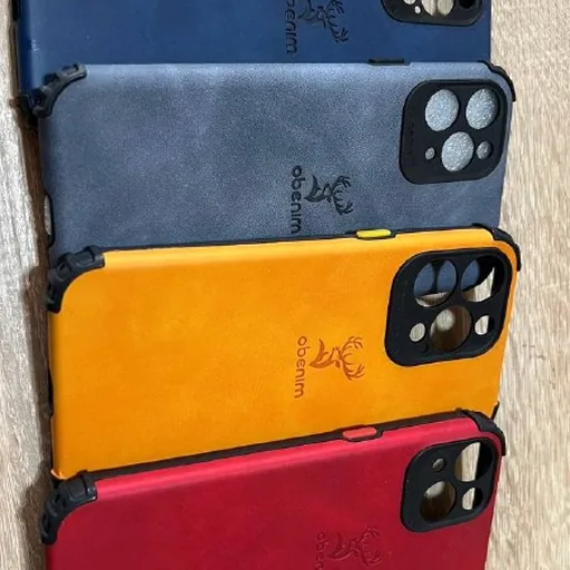 Кейсы и защитные стекла для iPhone