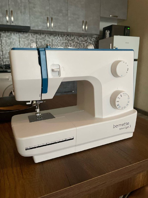 Швейная машина bernette sew&go 3