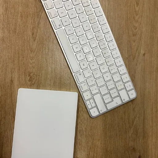 Apple Magic Keyboard, Magic Trackpad