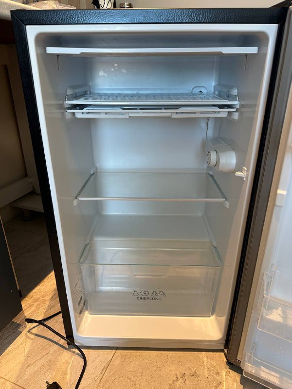 Холодильник Gorenje с морозильником, 82х38х47 см 8