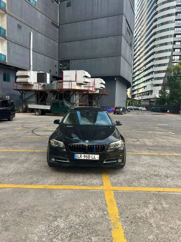 BMW F10 528 2015 1