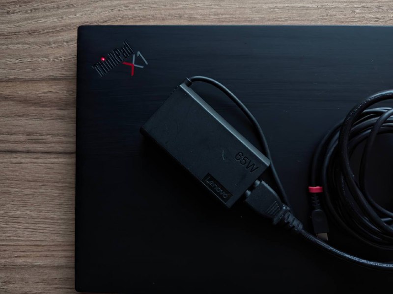 Ноутбук ThinkPad X1 Carbon Gen 9 5